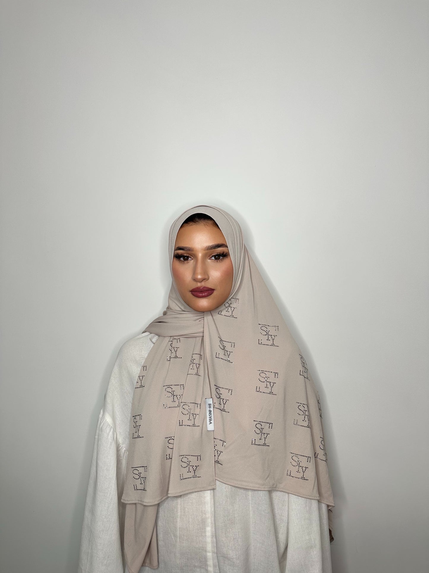Premium Jersey – Beige Crystals