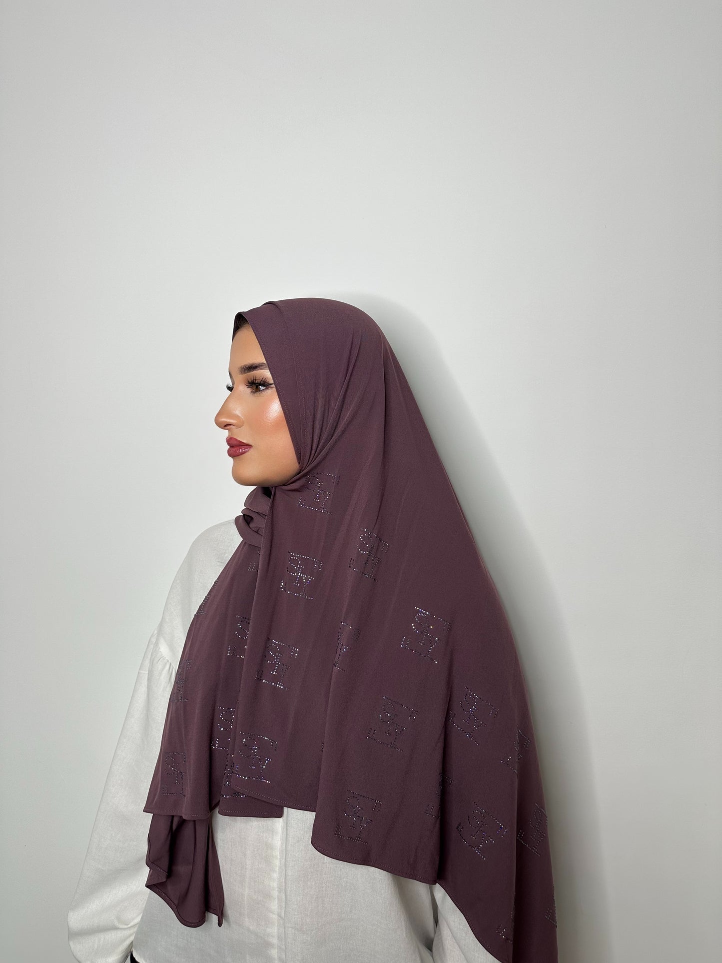 Premium Jersey – Berry Taupe Crystals
